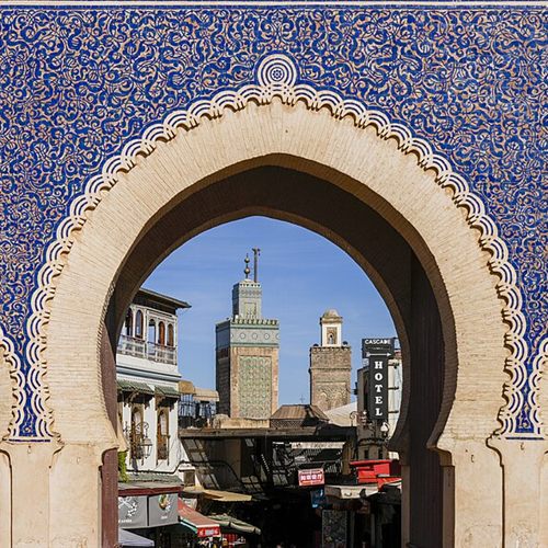 Les meilleurs endroits à visiter à Fès (et comment y accéder en voiture)